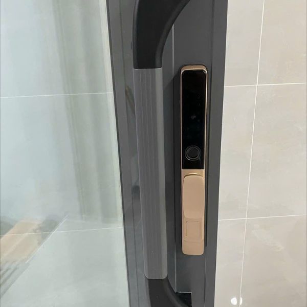 Khóa cửa vân tay Kardos SmartLock A109 TN Gold cửa lùa