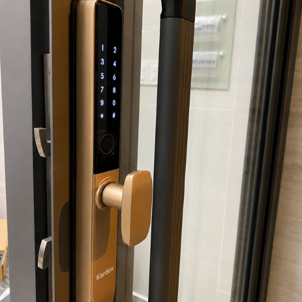 Khóa cửa vân tay Kardos SmartLock A109 TN Gold cửa lùa