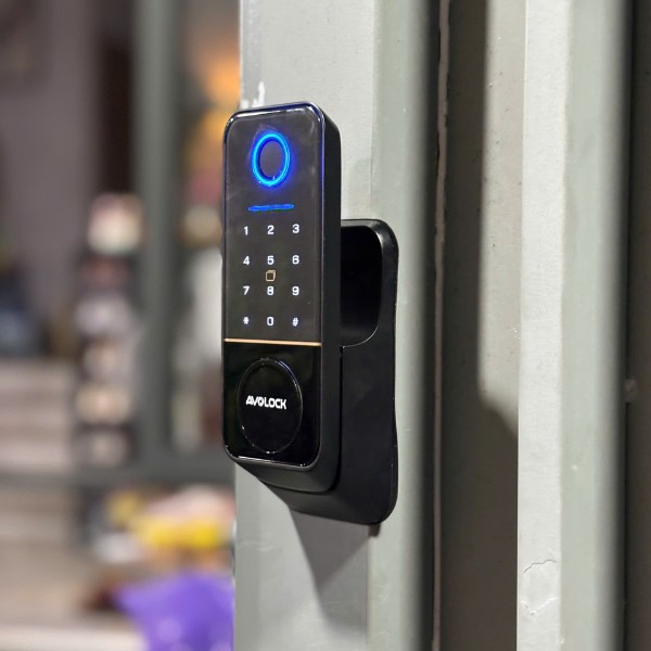 Khóa cửa cổng thông minh AVOLOCK AG 47