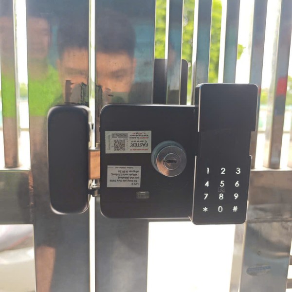 Khóa cổng Faster FSM02 - Vân tay FPC Thụy Điển, thân khóa SUS 304, App Bluetooth