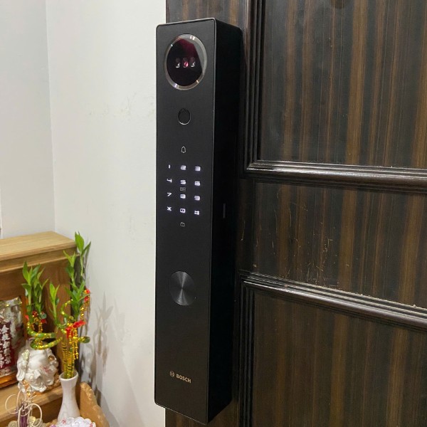 Khóa cửa vân tay Bosch FU3 PLUS