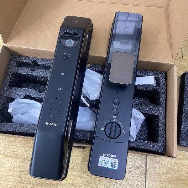 Khóa cửa Bosch FU6 PLUS Face id màu coffee