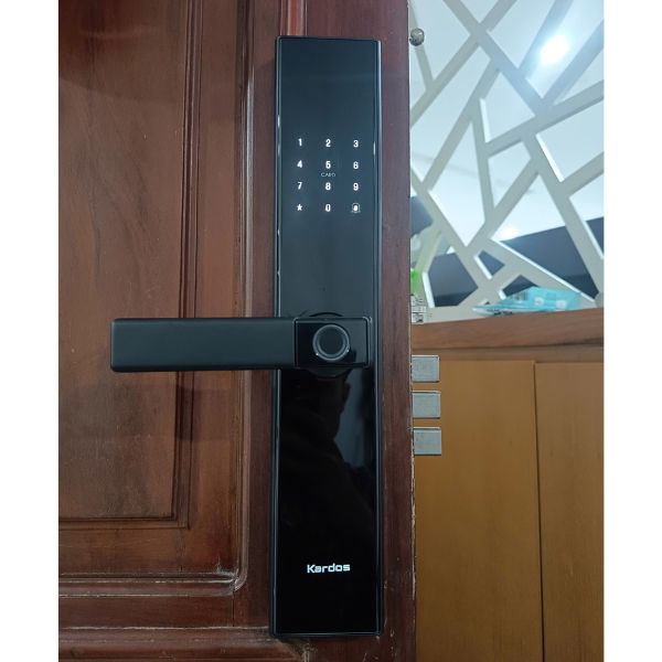 Khóa cửa thông minh kardos model GT32