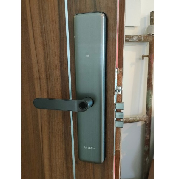 Khóa cửa Bosch ID40 bản EU