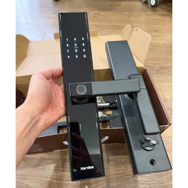 Khóa cửa vân tay Kardos SmartLock Q1 Đen