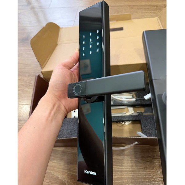 Khóa cửa vân tay Kardos SmartLock Q1 Đen