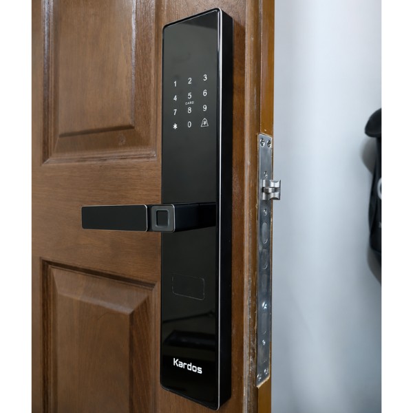 Khóa cửa vân tay Kardos SmartLock Q5 CNC Đen