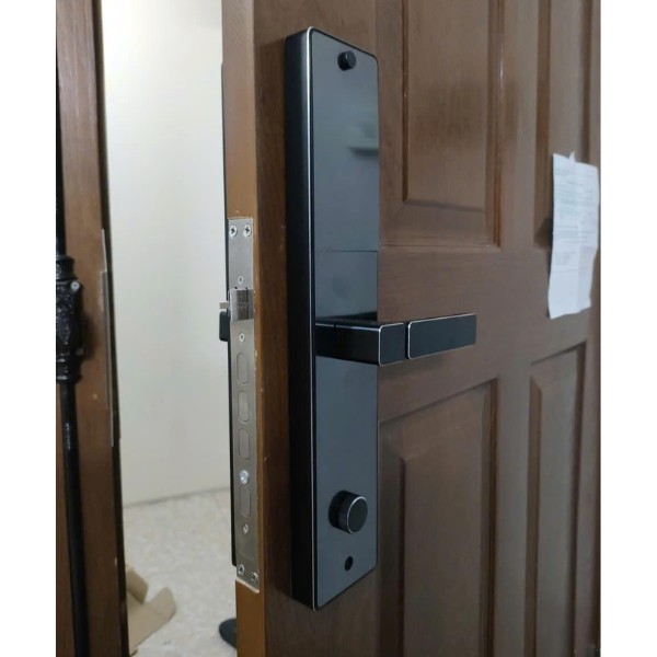 Khóa cửa vân tay Kardos SmartLock Q5 CNC Đen